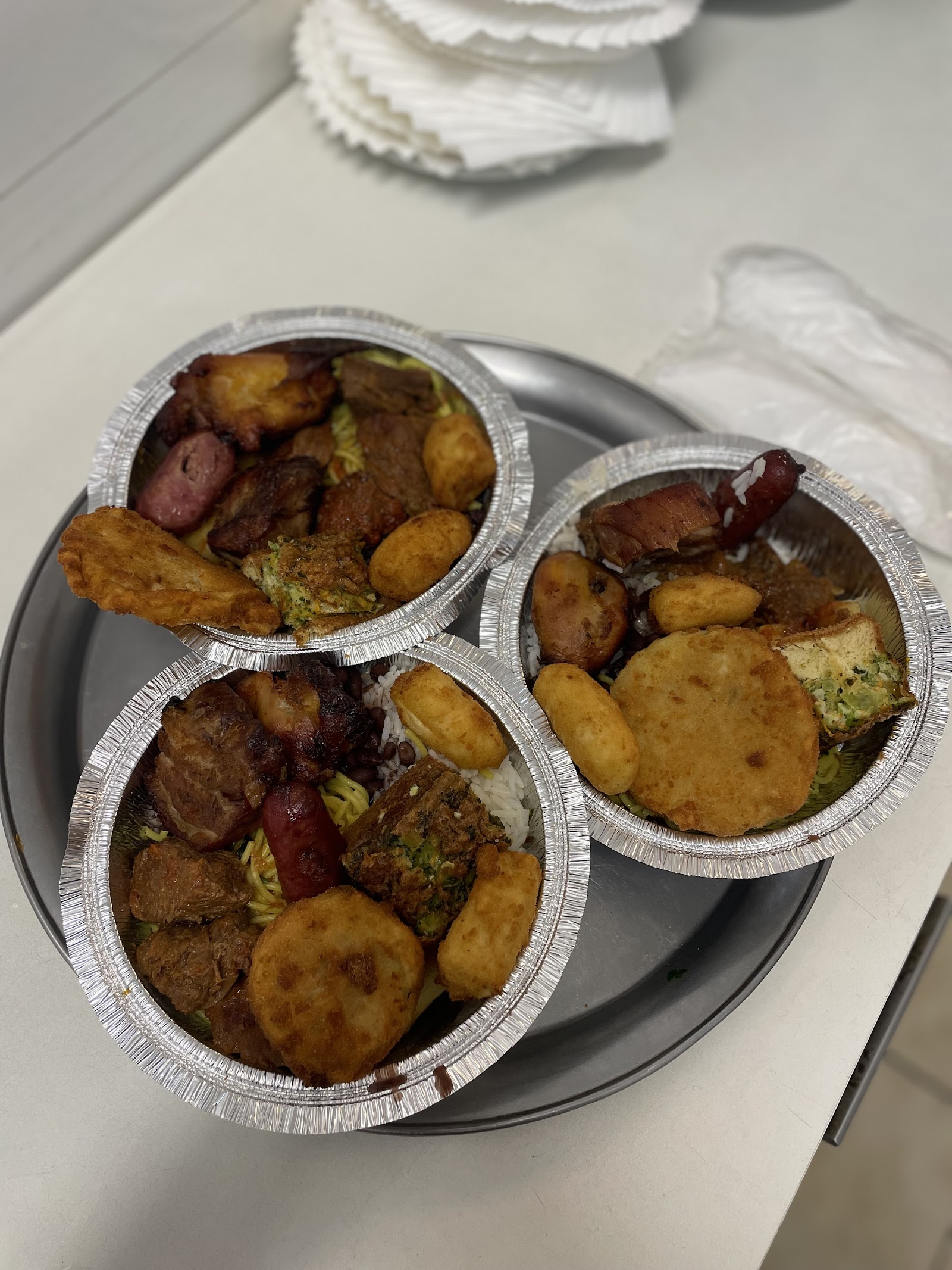 Restaurante Dona Adda. meia praia , Itapema 4