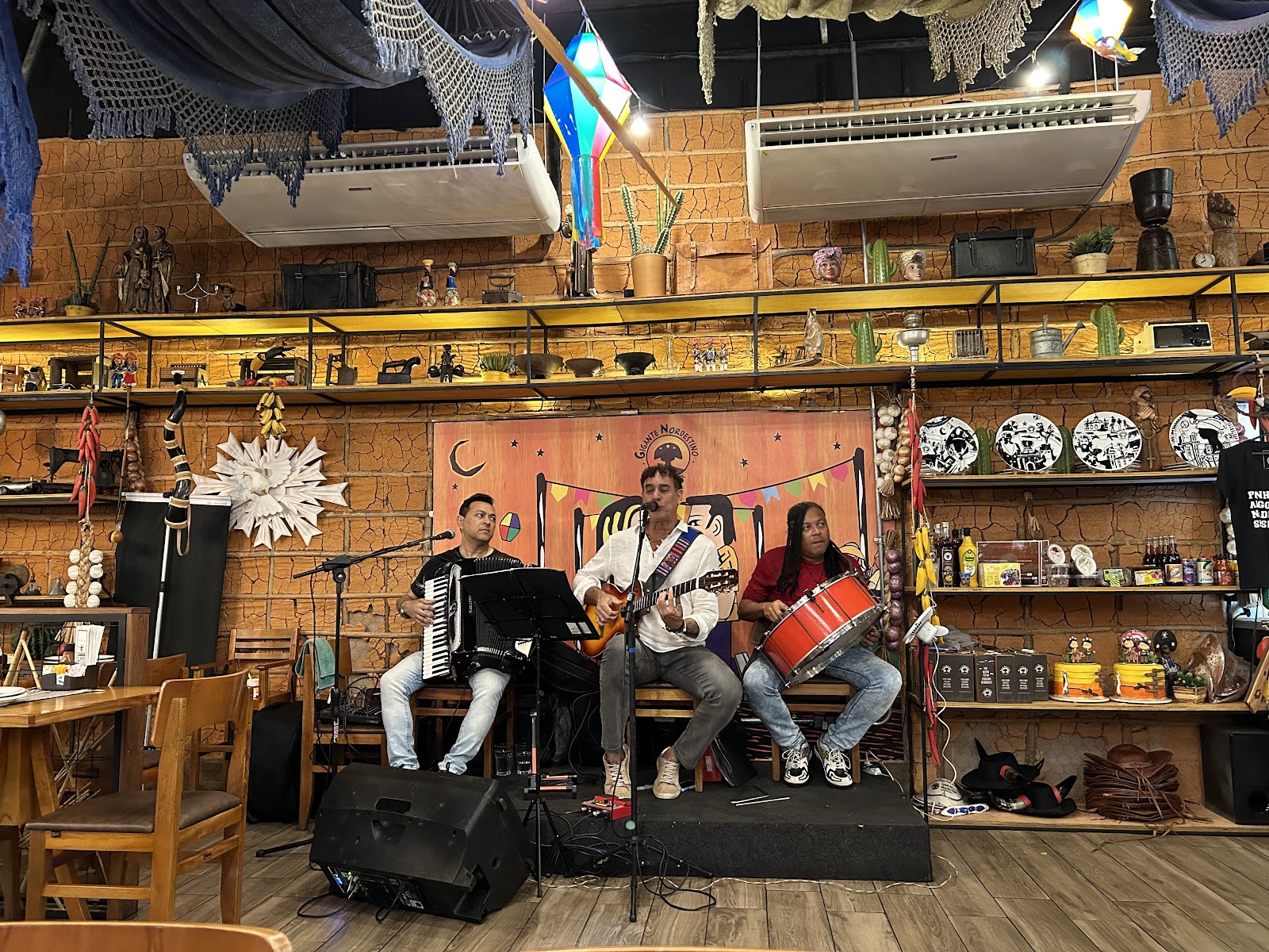 RESTAURANTE GIGANTE NORDESTINO SHOPPING NOVA AMERICA 3